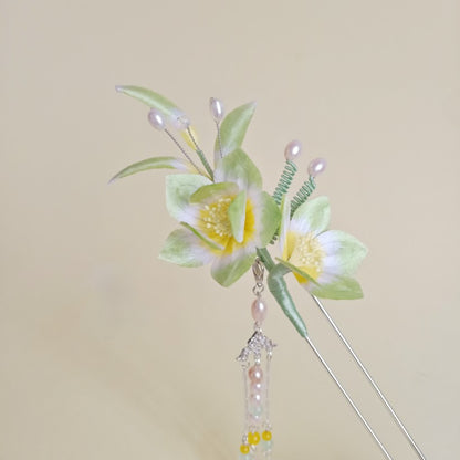 Green Flower, Handmade Silk Velvet Flower,Brooch/Hair Pin/Clip